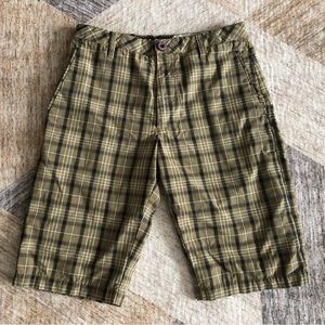 Genuine Volcom shorts- size 30